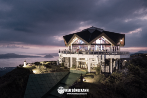 núi lửa Taal